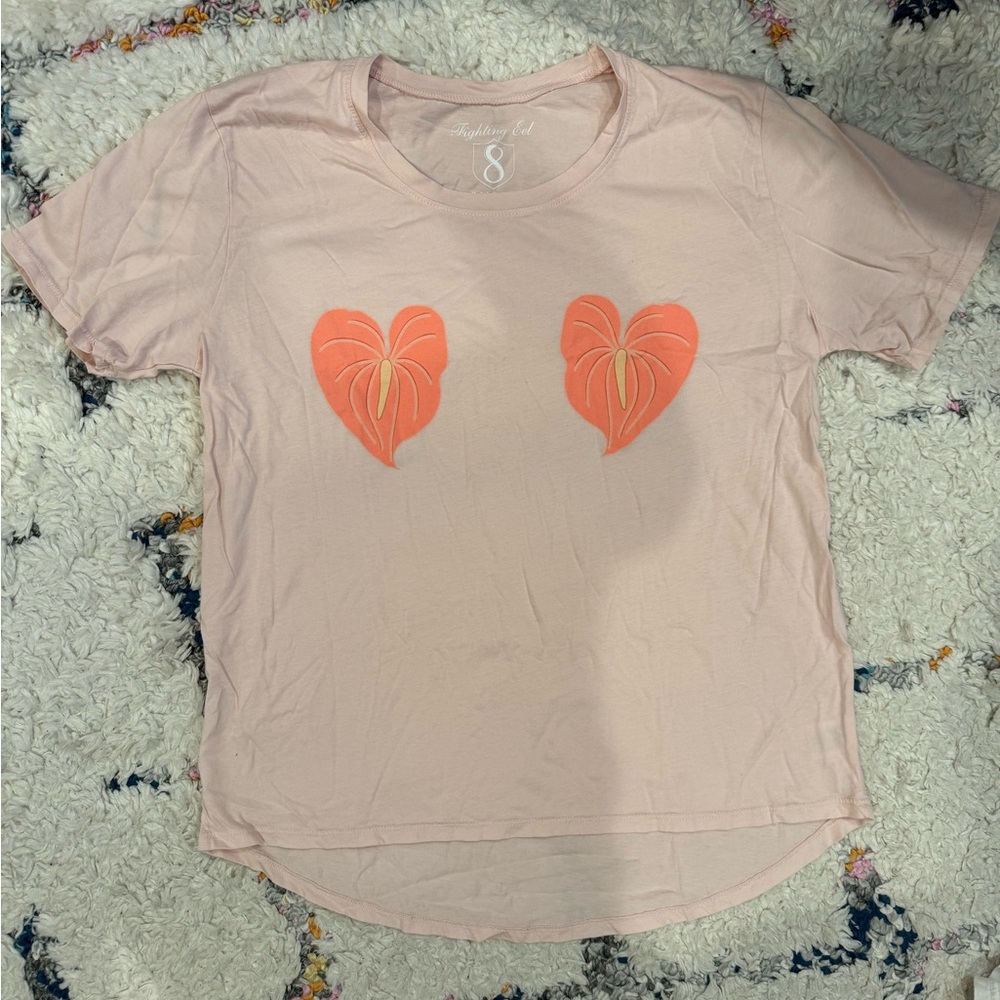 FE peach anthurium tee